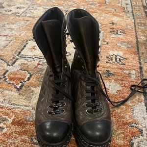 Chanel combat boots brown&black SZ40